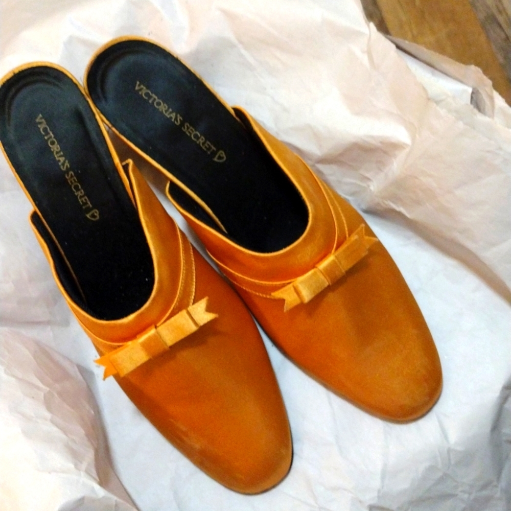 Victoria 's secret slip on shoes. New. Goldfish orange color.
